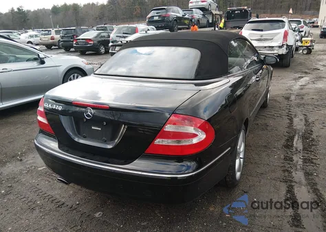 2005 Mercedes-Benz Clk 320 from USA, damaged, VIN WDBTK65JX5F147294